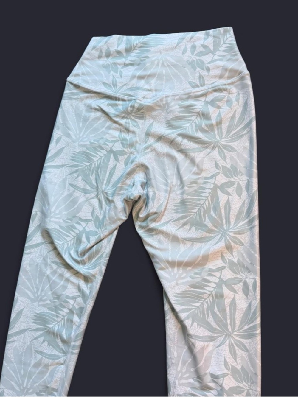 P'tula White Palm-Print Leggings